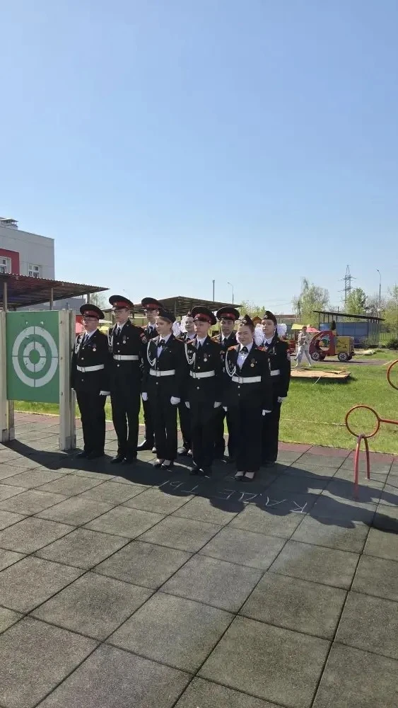 🇷🇺 5 мая в дошкольном корпусе «Радуга» прошло торжественное мероприятие, посвященное 81-й годовщине 