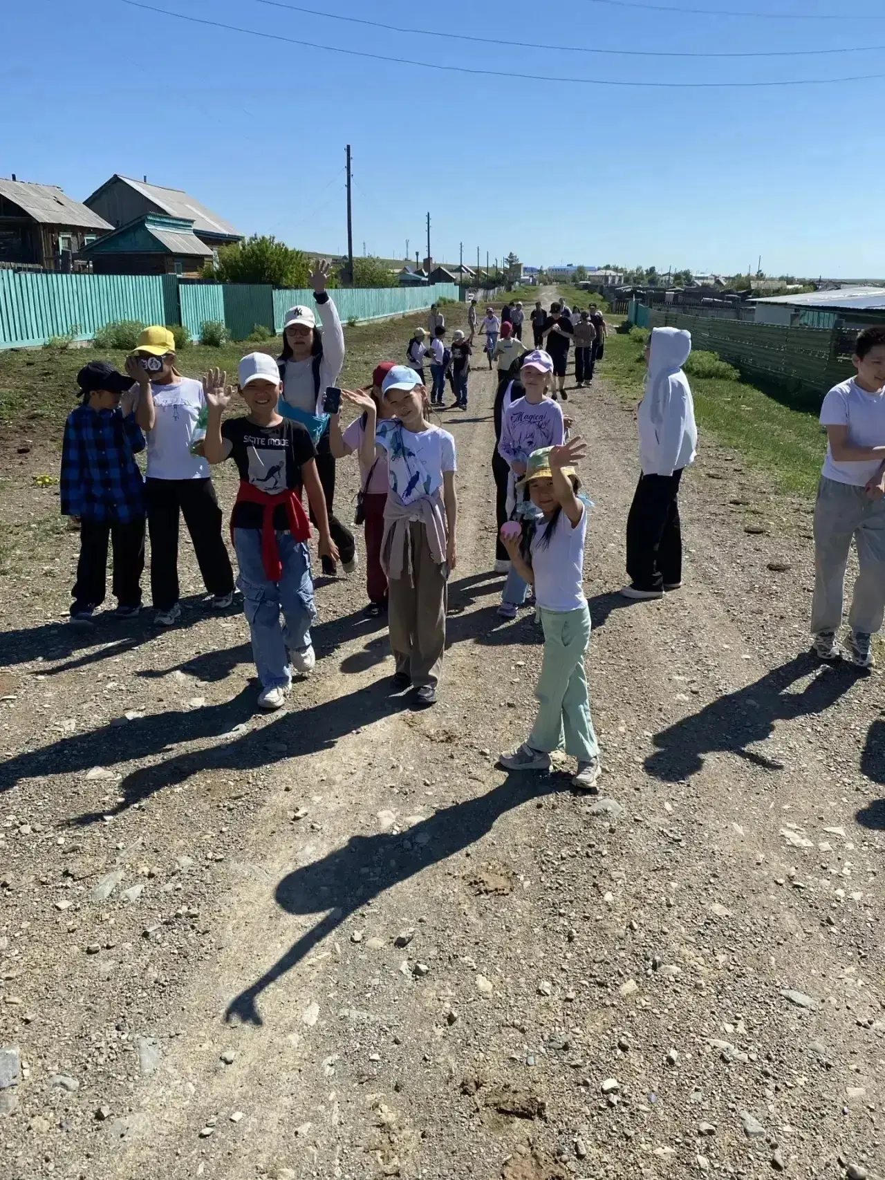10 июня в нашем пришкольном лагере стал особенным — он был наполнен тишиной размышлений...