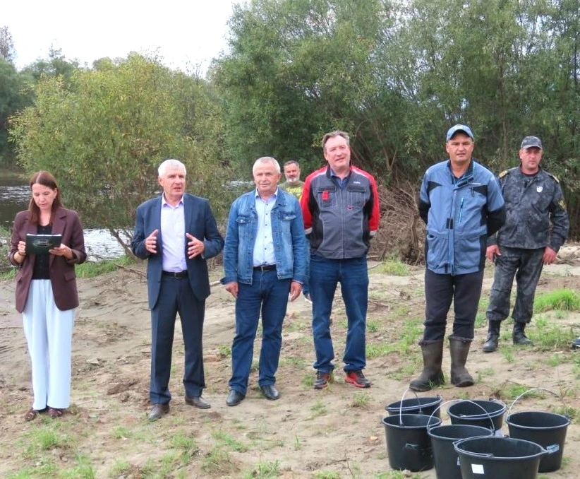 ✅Глава Новой Ляли Сергей Бондаренко принял участие в масштабной экологической акции: в ...