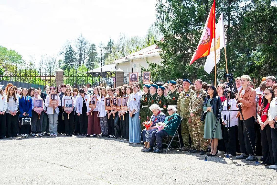 «ОДНА СТРАНА – ОДНА ПОБЕДА!»   В Краснодарском краевом колледже культуры прошла торжественная линейк