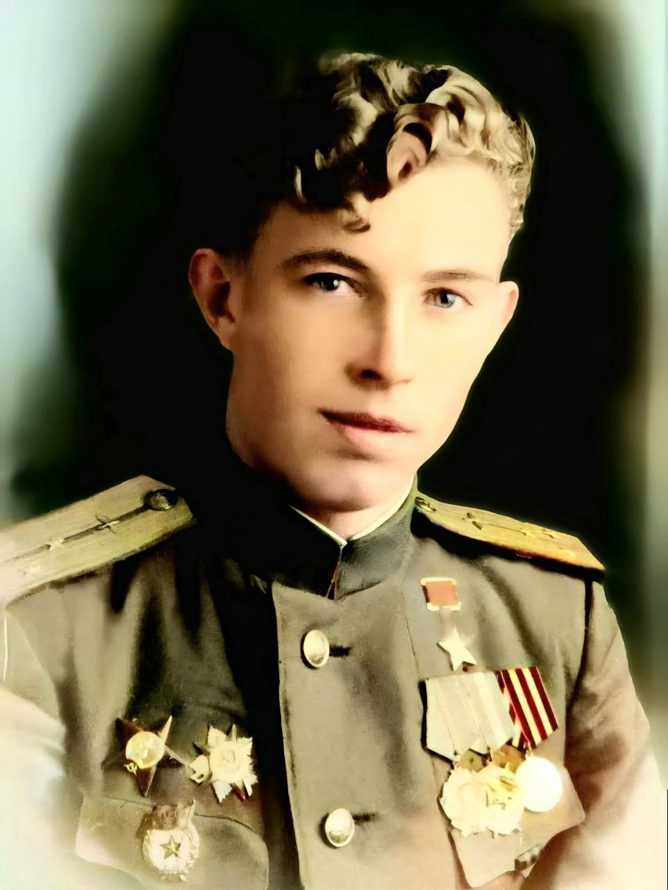 📆 5 октября 1923 года в городе Балаково Саратовской области родился Пырков Юрий Иванов...