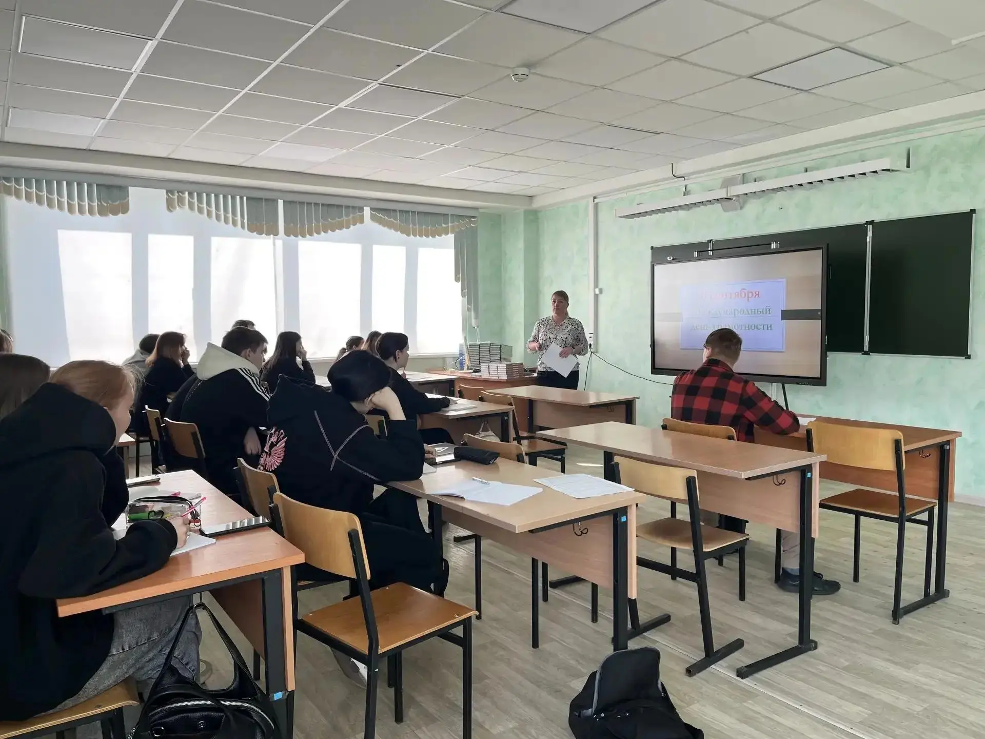 В колледже прошли классные часы, приуроченные к Международному дню грамотности. Это соб...