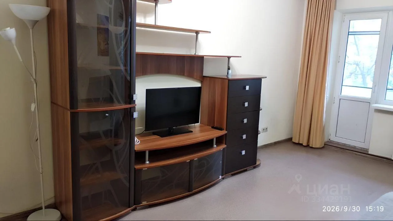 Сдам без посредников: 1-комнатная квартира, 32м²