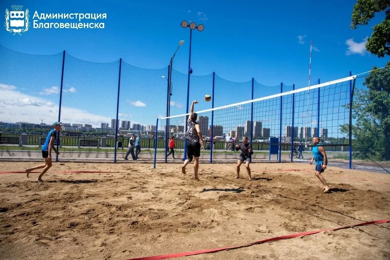 В Благовещенске торжественно открыли первую очередь новой зоны активного отдыха «Лесная» (ФОТО)

В Б