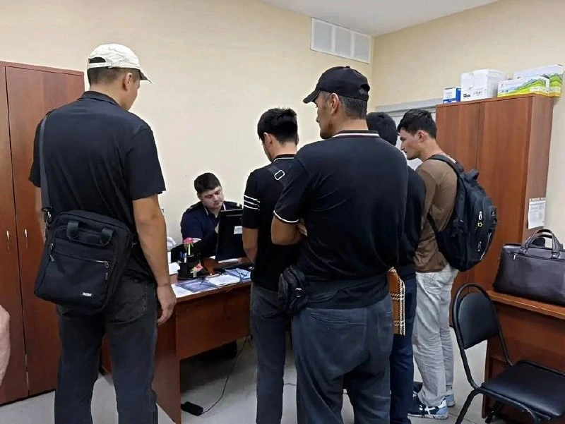 Две гостеприимные вартовчанки пойду под суд за легализацию мигрантов. 

Полицейские поймали 46-летню