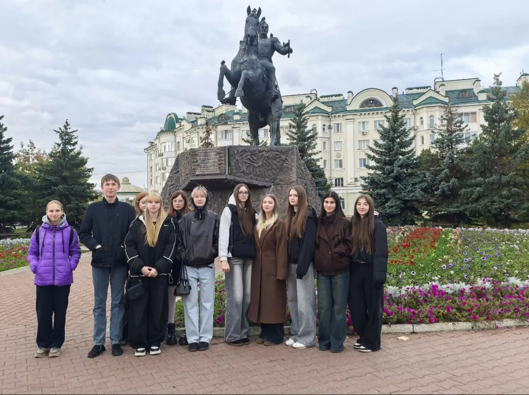 🗣Экскурсия по одной из самых атмосферных улиц города — улице Ленина