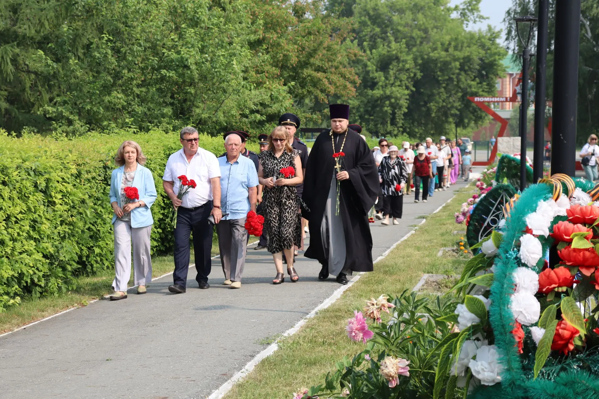 ⭐В Куйбышеве прошел митинг, посвященный 85-летию начала Великой Отечественной войны

22 июня в Сквер