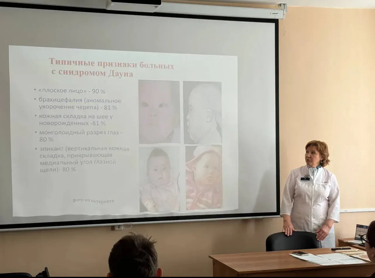 Увлекательное погружение в мир генетики!🧬🧬🧬 Сегодня учащиеся 10 в класса естественно-научного профил