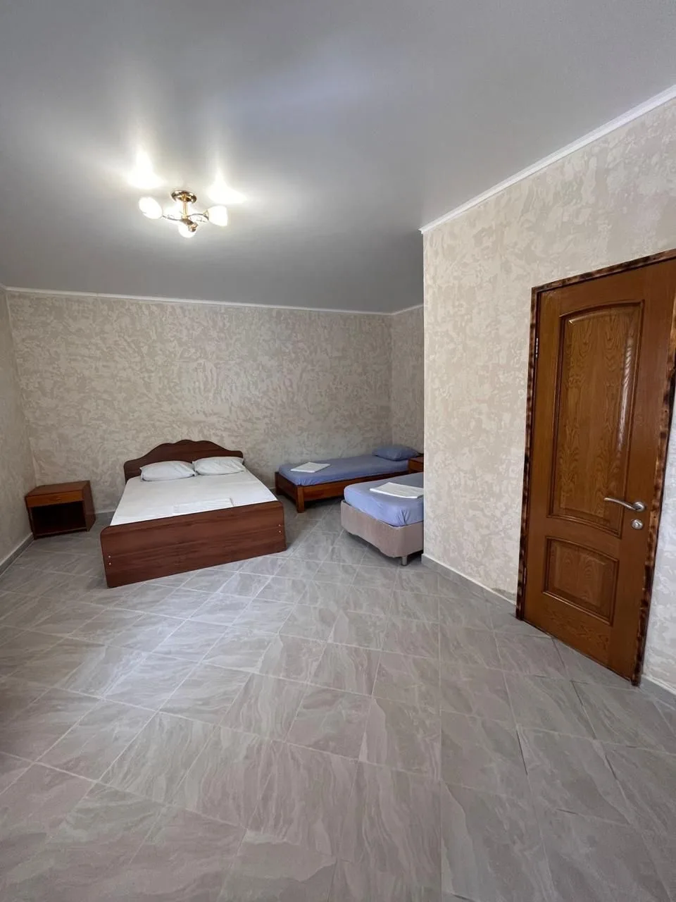 #ЛДЗАА #ПИЦУНДА ул рыбзаводская 82  "Чегем". До моря 2 минуты пешком . Чистое море, прекрасное распо
