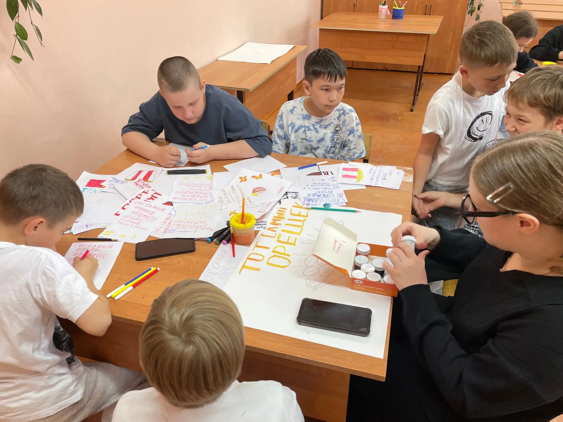 «Вектор на профессию»
10 июня в нашем лагере прошел Второй день игры, где одновременно работали три 