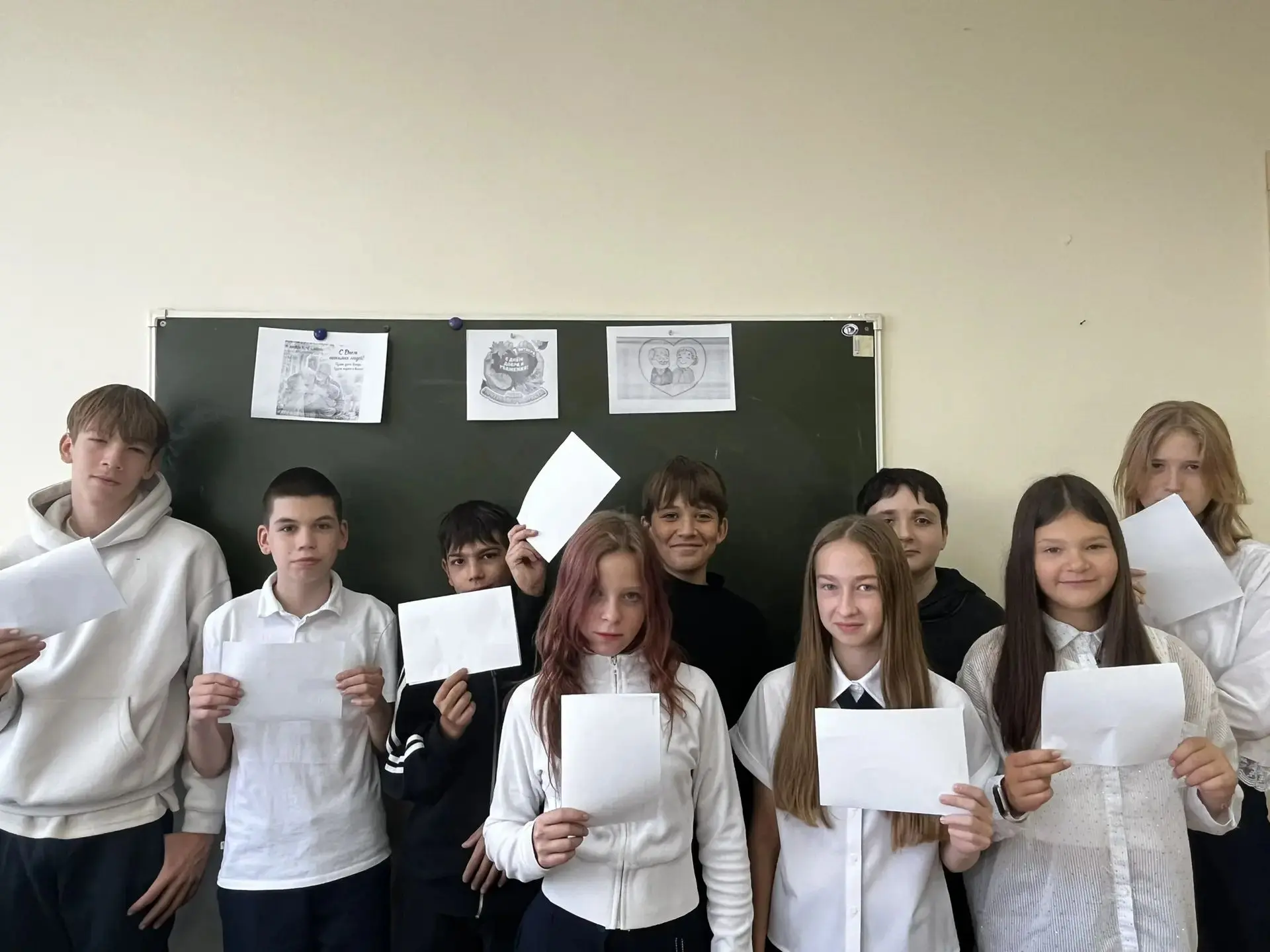 Сегодня в нашем лицее прошла еще одна акция — «Письмо дорогому человеку».