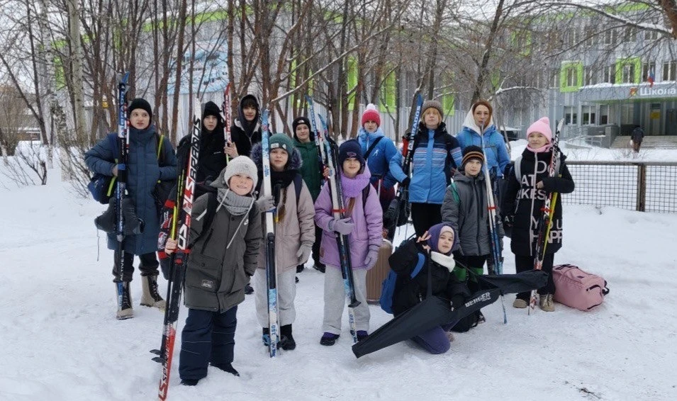 🏔️ Успехи нашей команды в спортивном туризме! 🏔️  С 9 по 13 февраля наша команда из 12 человек прошл
