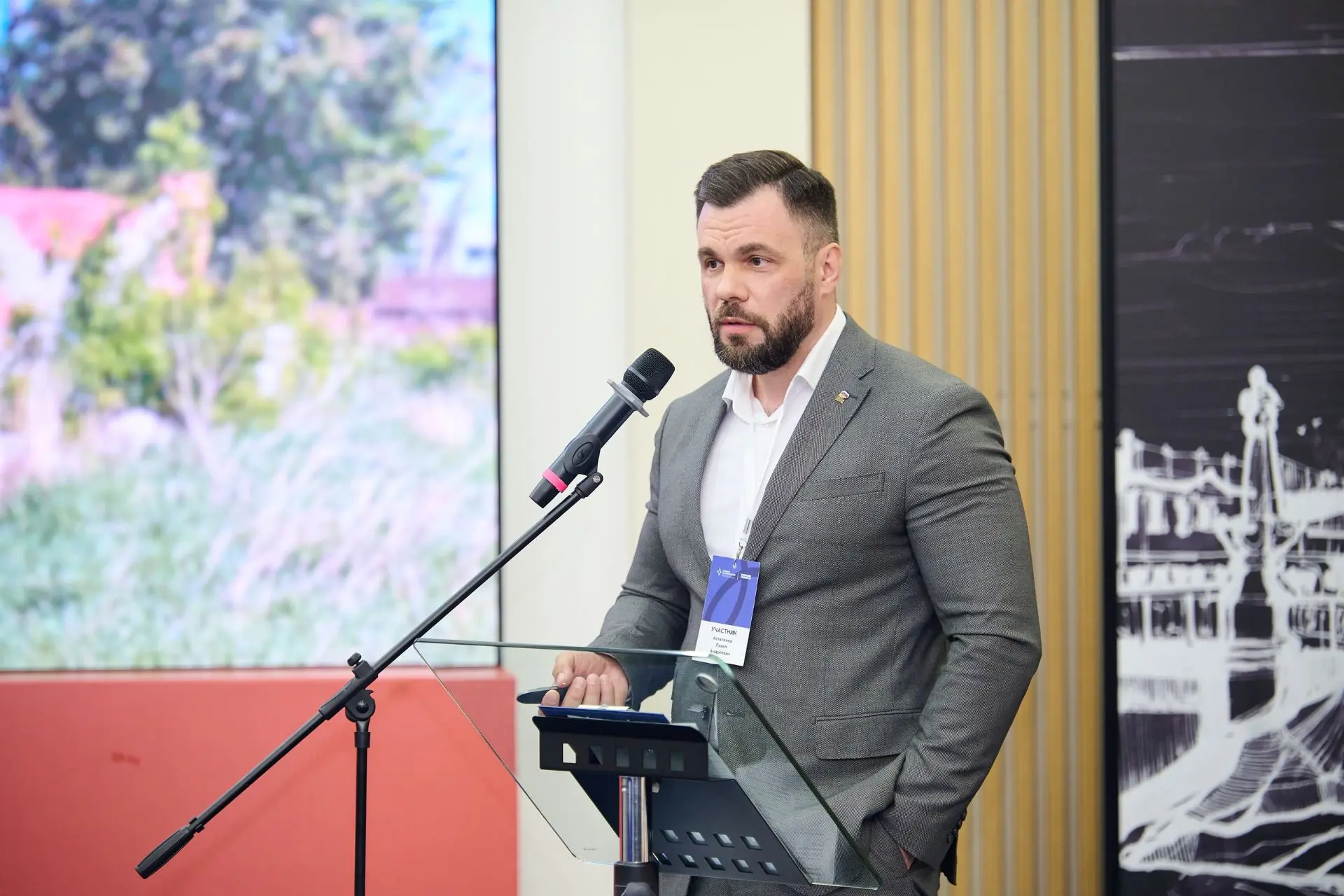 Он строил бизнес, занимался наукой и жил обычной жизнью

Но в конце 2023 года принял решение доброво