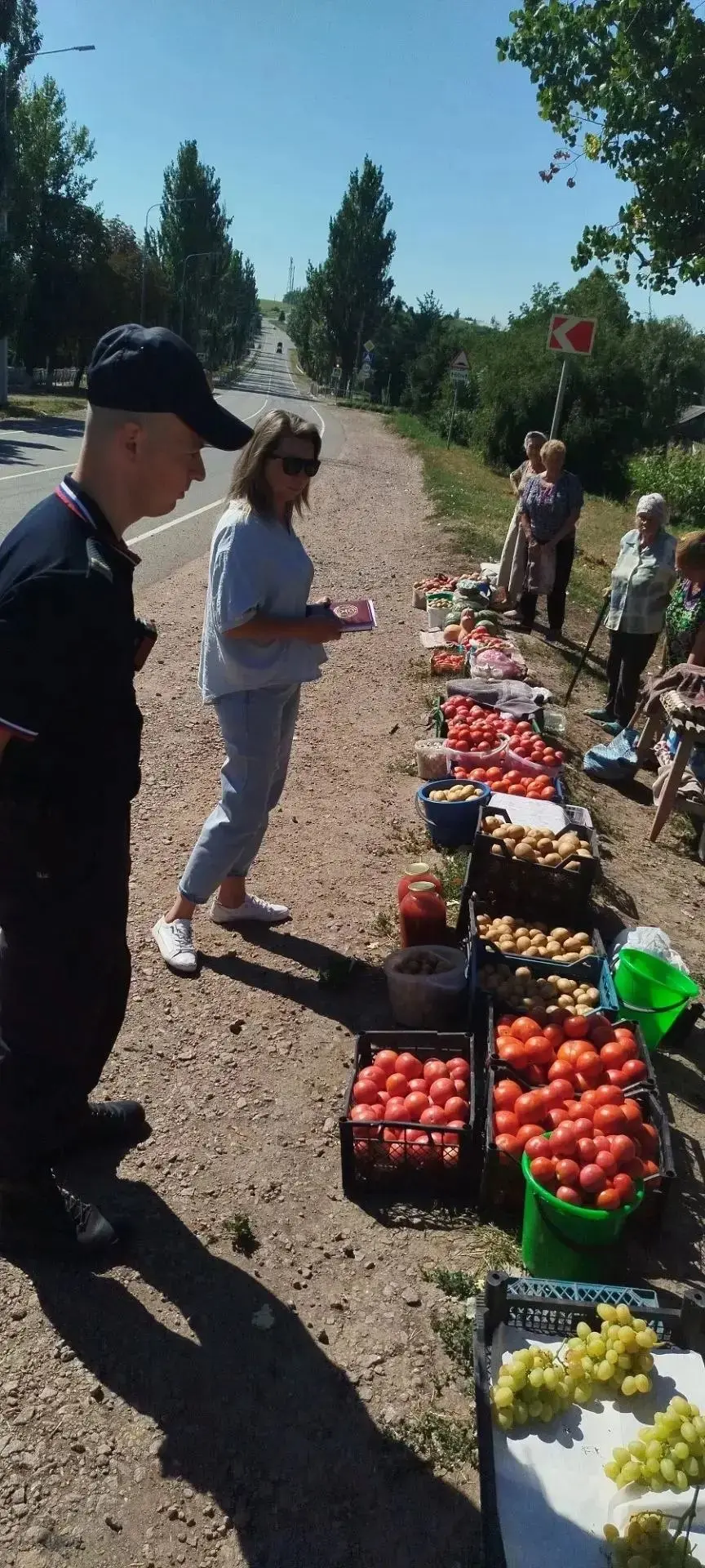 В Тельманово и Мичурино прошёл рейд по борьбе со стихийной торговлей