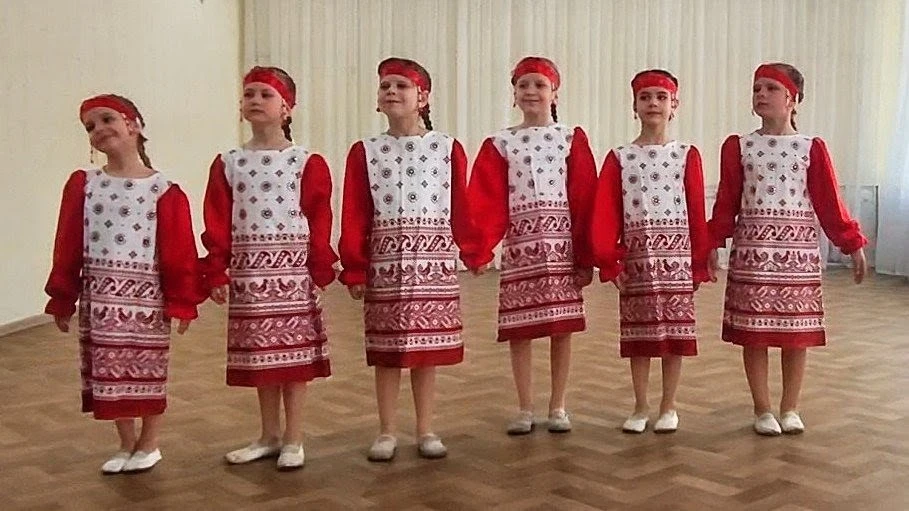 ✨ Наши ребята из 7-й группы II корпуса ансамбль «Чебурашка» с танцем «Русский север» за...