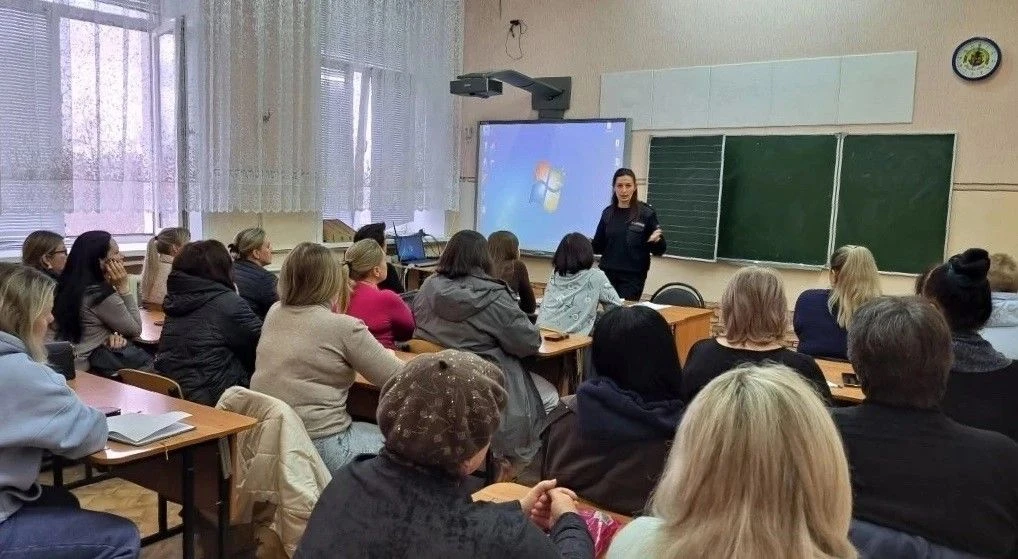 В целях повышения уровня профилактической работы по предупреждению безнадзорности, пресечения правон