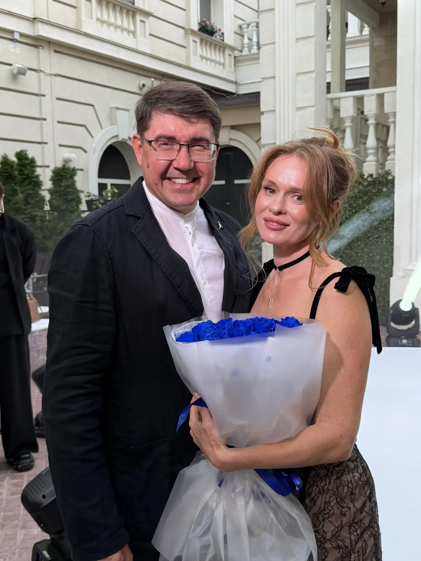 Сегодня ульяновская фэшн-дива Алиса Богатова, которую на днях завалили тысячей роз, празднует день р
