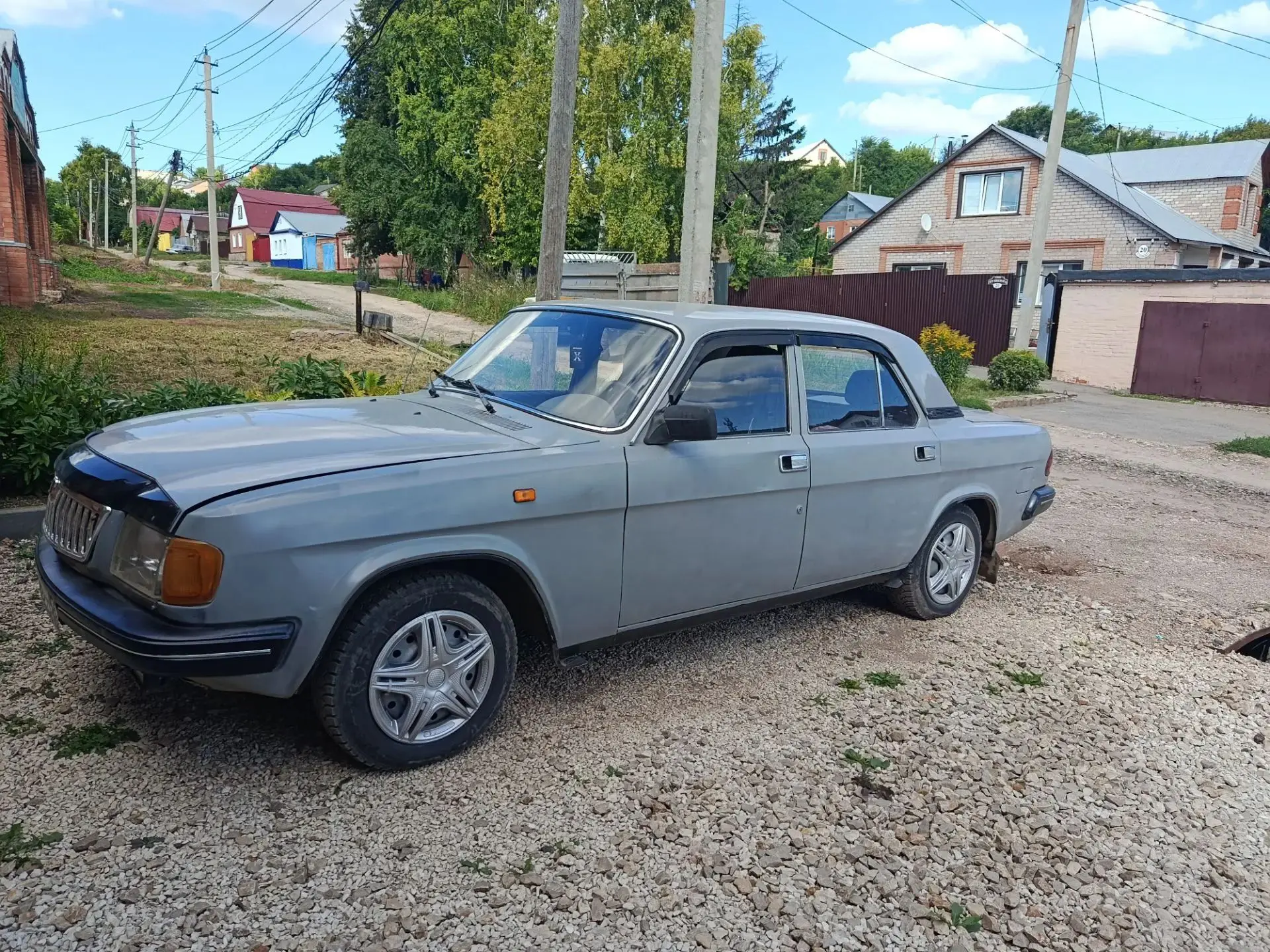 Волга 3110
