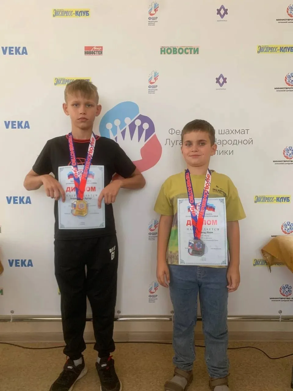 🎉 Первенство ЛНР по шахматам — блиц: гордимся нашими чемпионами! 🎉