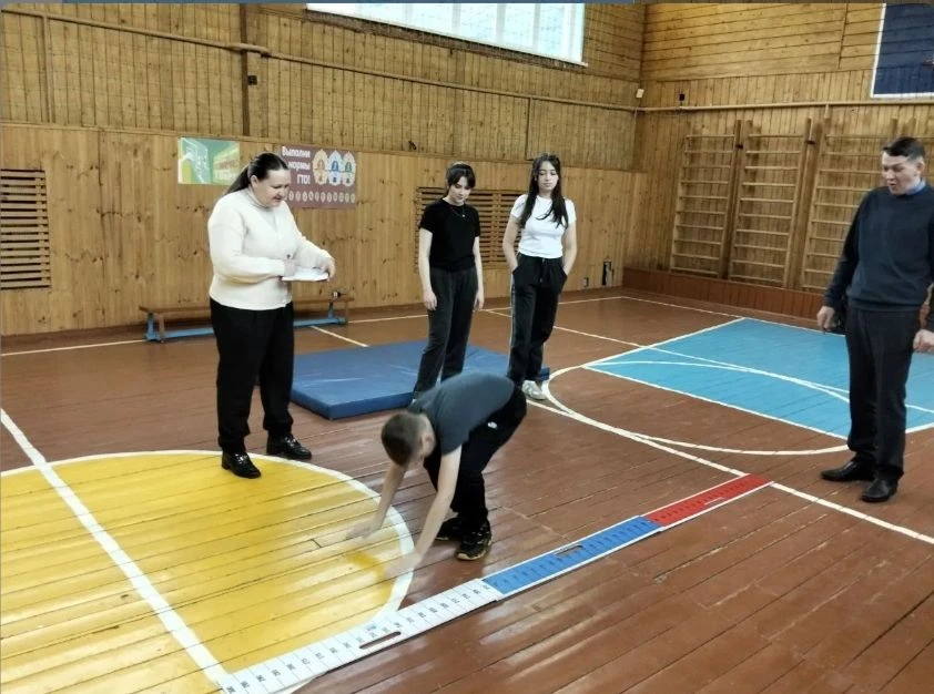 В минувшую пятницу ученики Жудерской СОШ приняли участие в заключительном этапе сдачи нормативов ком