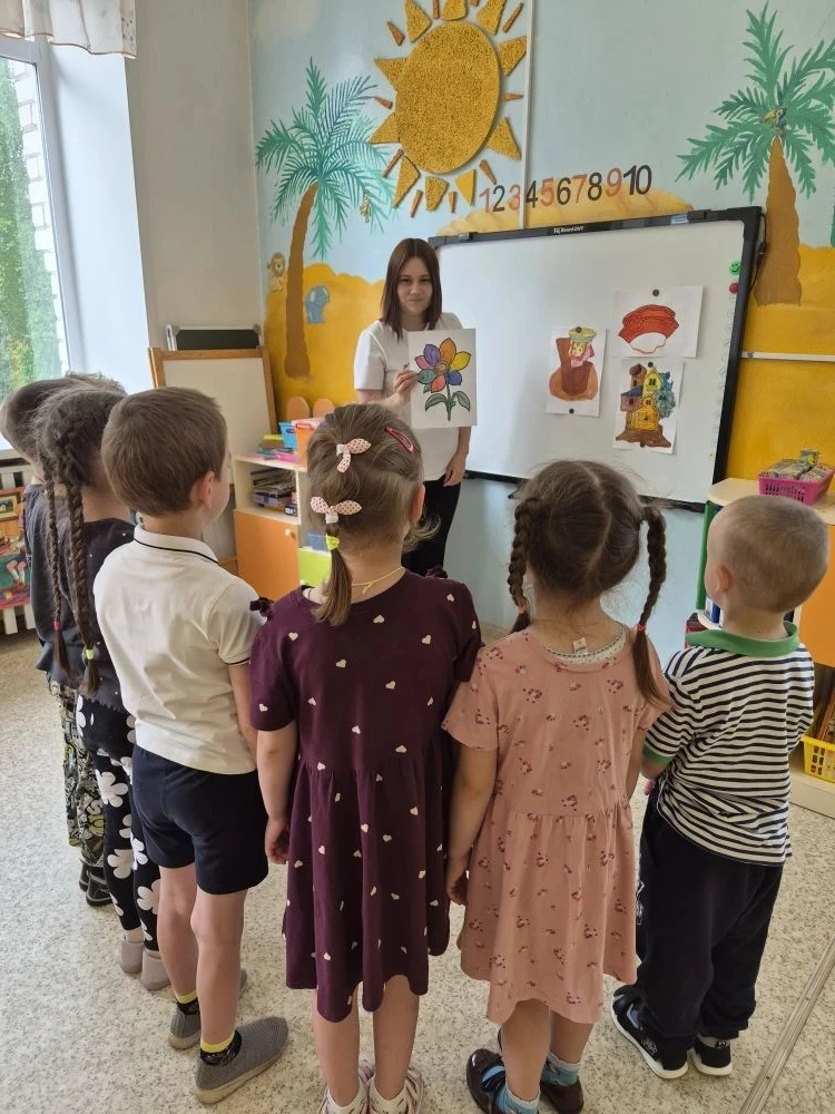 ЧТО ЗА ПРЕЛЕСТЬ ЭТИ СКАЗКИ! 

📚 Кто из нас не любит сказки? Простые, мудрые, прекрасные... Мы знако