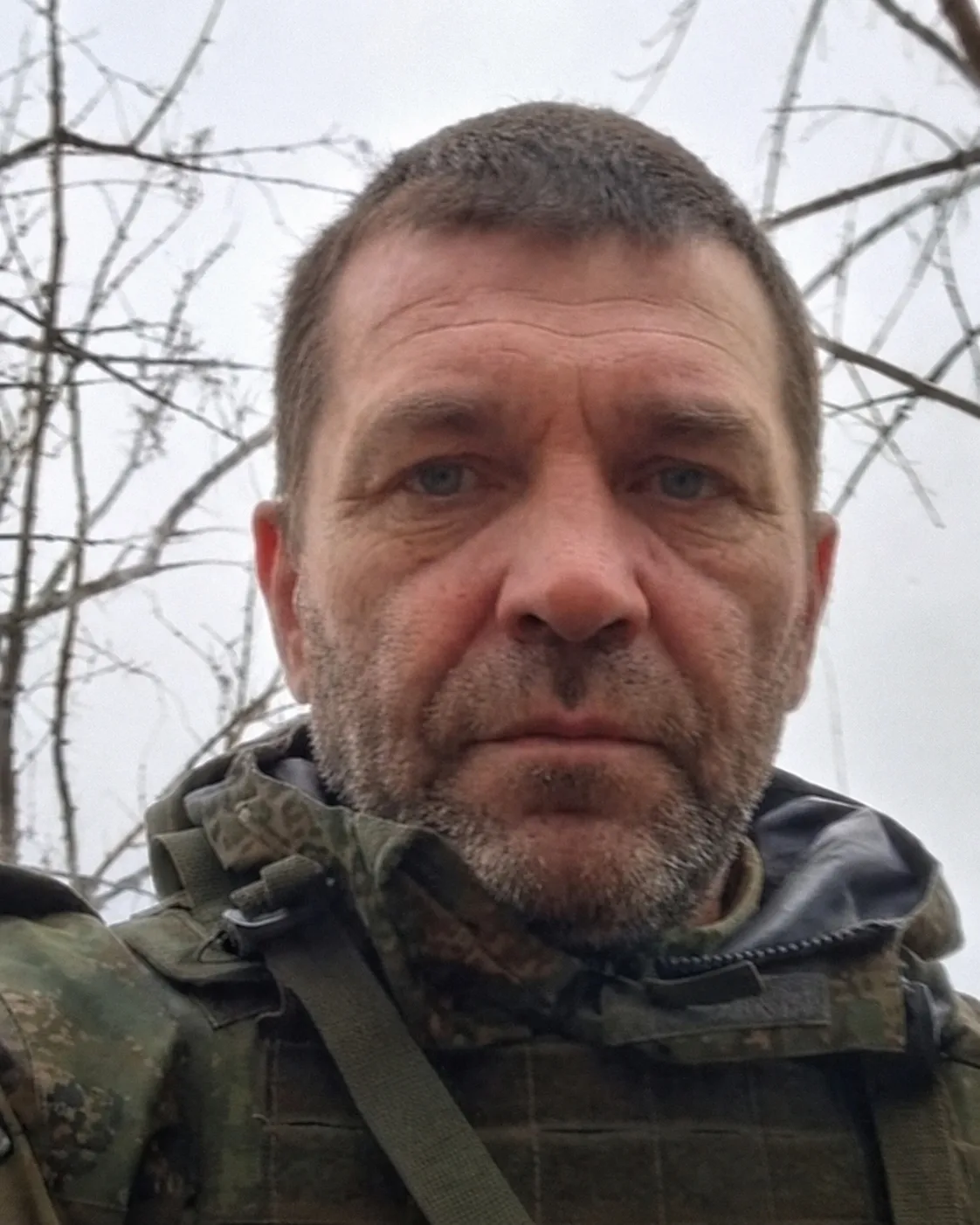 Здравствуйте, ищу отца Егоров Валерий Андреевич 14.04.1977, в/ч 78064 
В бригаде он изначально ремон