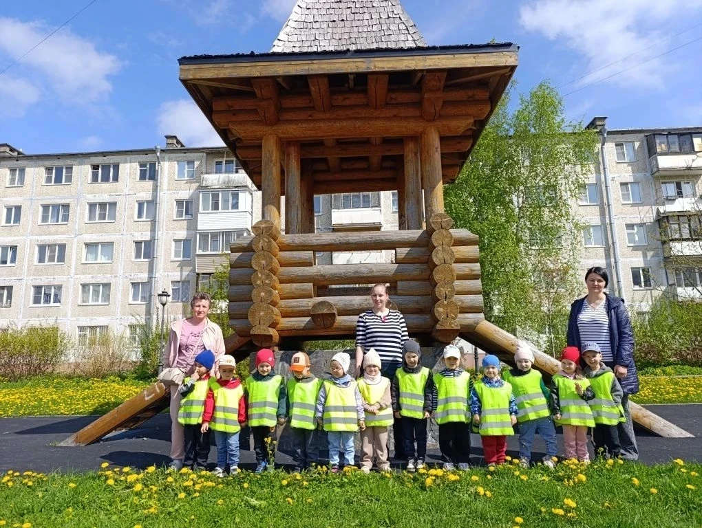 Экскурсия с малышами на детскую площадку «Русское зодчество» — это маленькое путешестви...