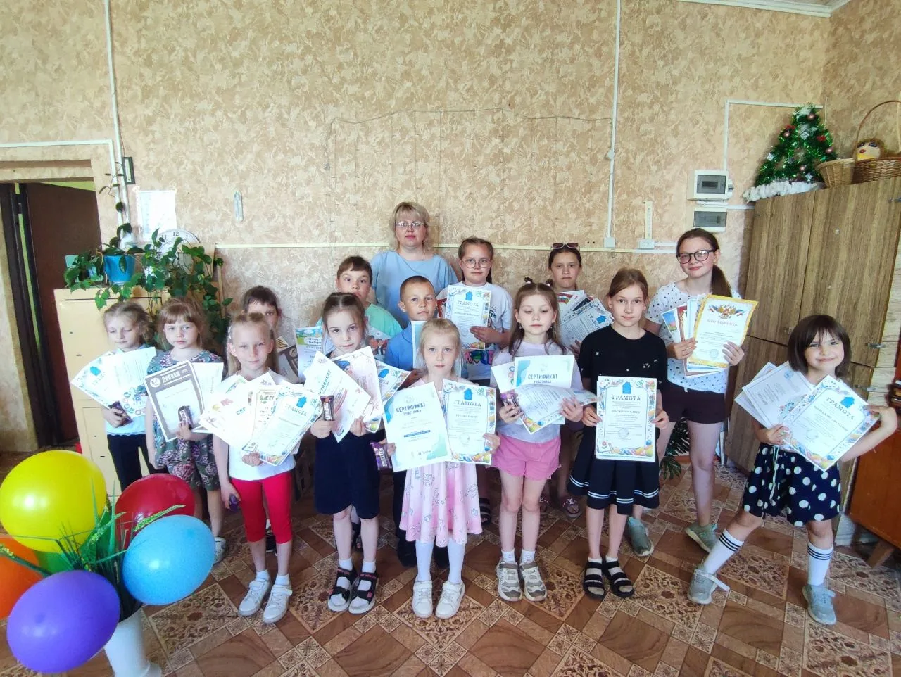 ✨Вот и подошёл к концу ещё один яркий учебный год! В творческих объединениях «Малышарик...