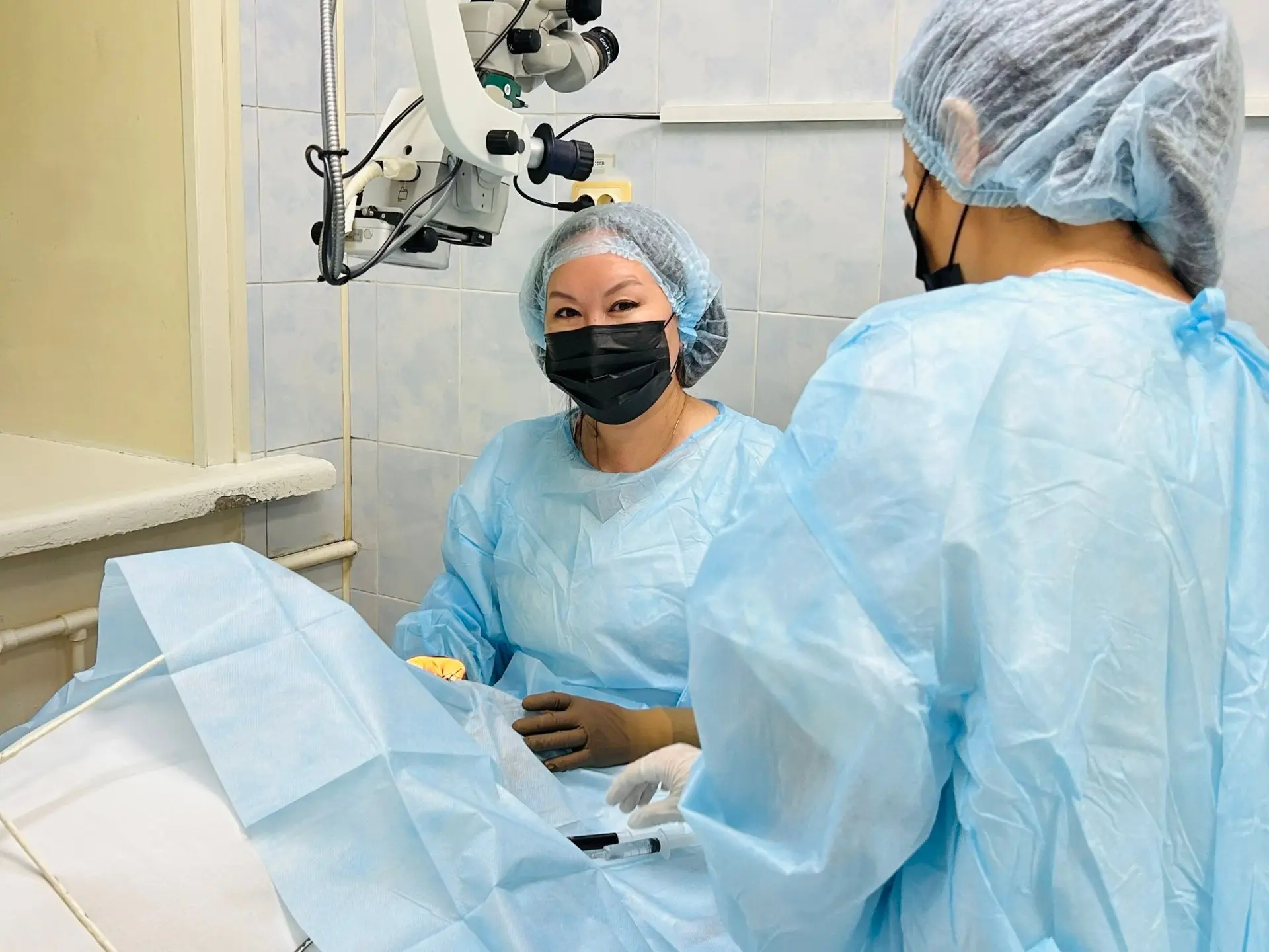 👩‍⚕️ Офтальмологи Бурятии и Якутии спасли пациентке зрение
 
🏥 В отделении микрохирургии глаза Рес
