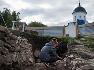 Два килограмма средневекового счастья: археологи откопали под Питером сокровища, которы...