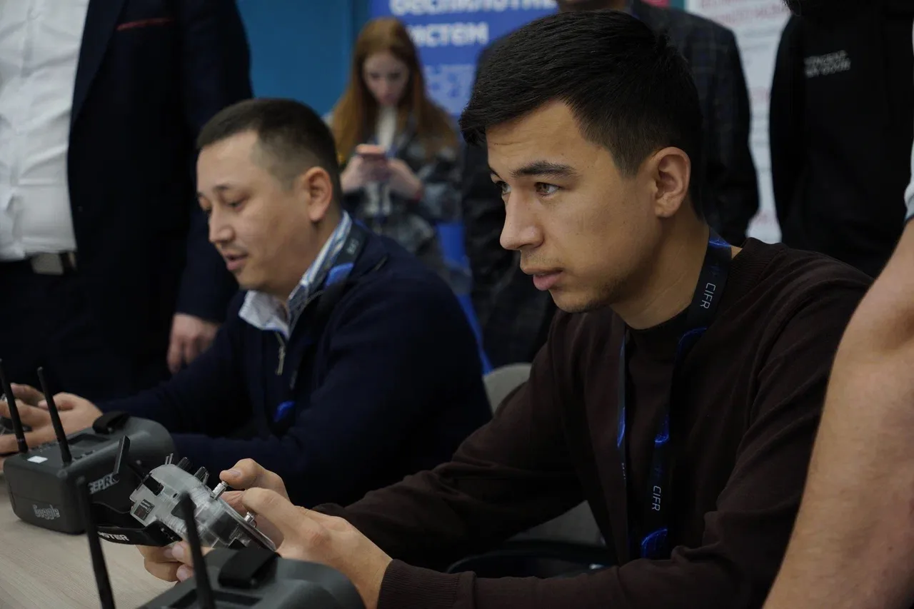 #кт_мтуси 🎓  С 10 по 13 марта пришел Чемпионат «Гонка БПЛА» в рамках Международного фестиваля отрасл