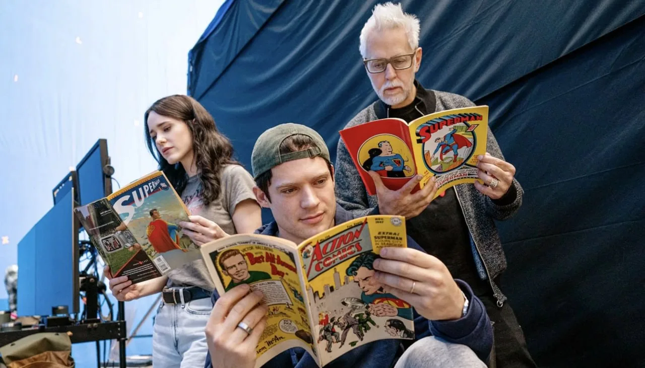 Киновселенная DC не пострадает от великого слияния Warner Bros. и Paramount (объединённ...