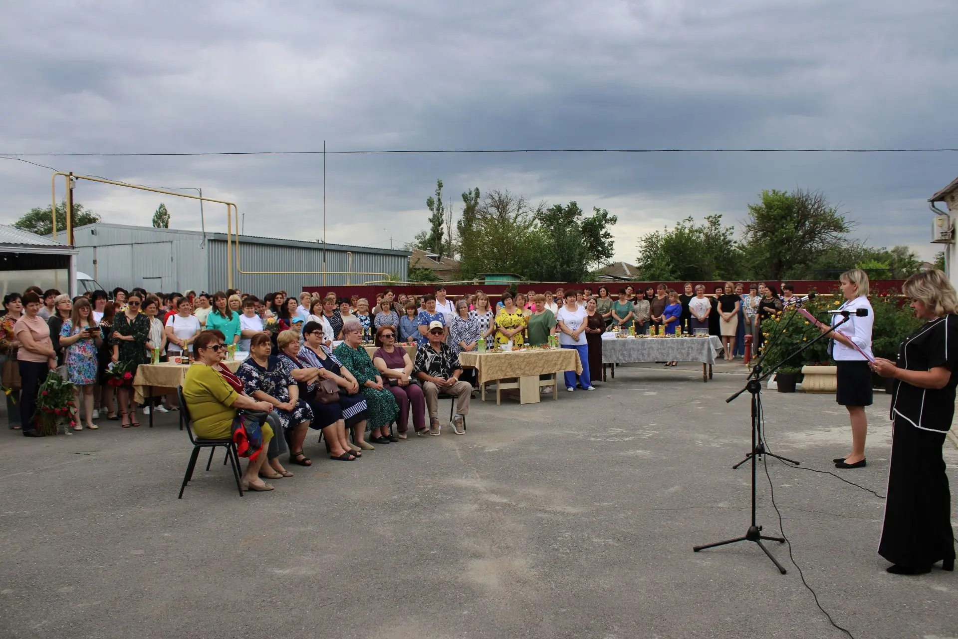 🎉В стенах Центра социального обслуживания Зимовниковского района сегодня царила атмосфера тепла и п