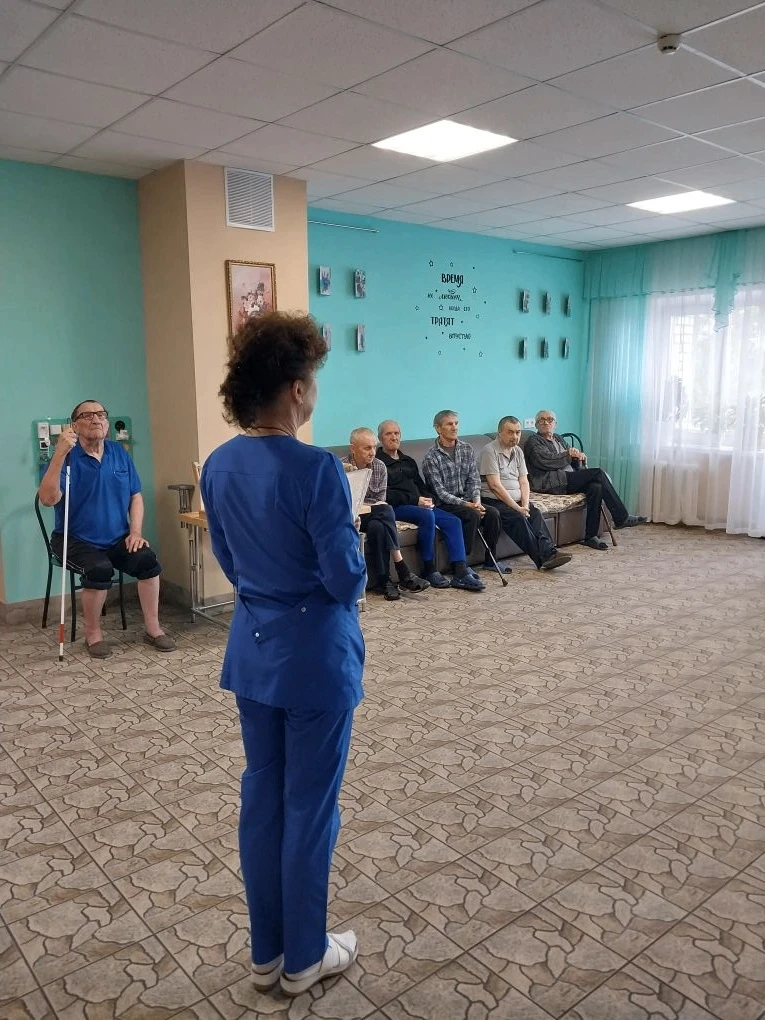 Весна — прекрасное время года, но для многих она приносит не только радость, но и неприятные симптом