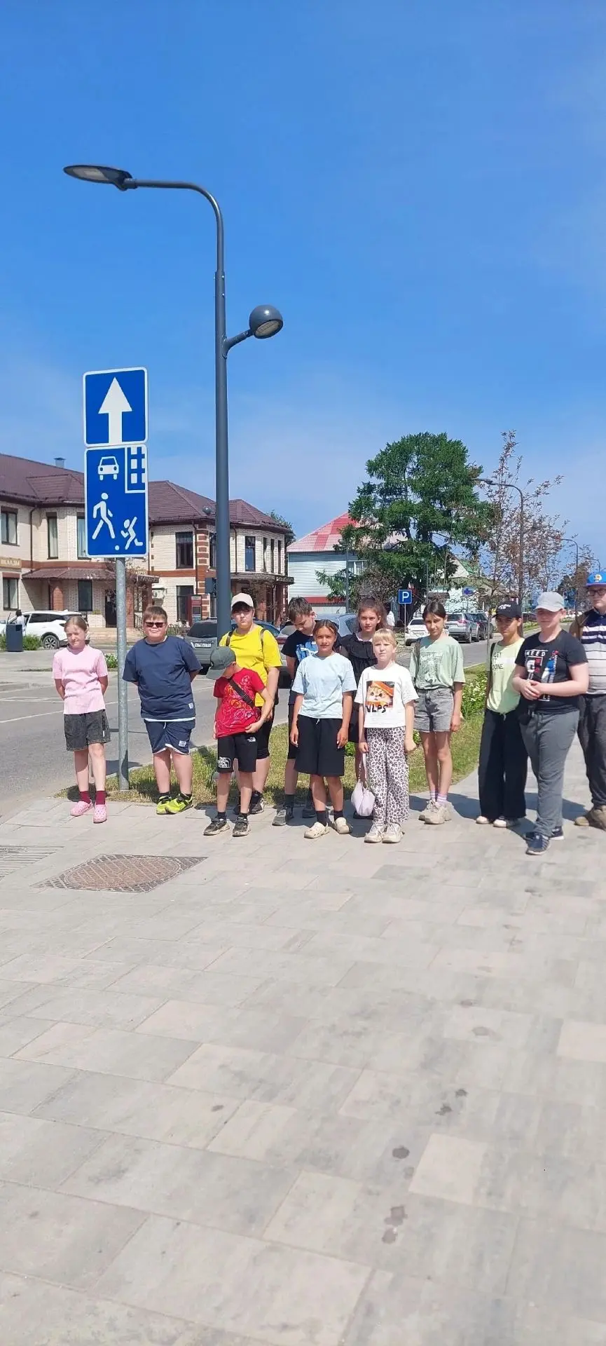 ДЕНЬ В «ДОРОЖНОМ ДОЗОРЕ»: знаки, краски и отличное настроение!