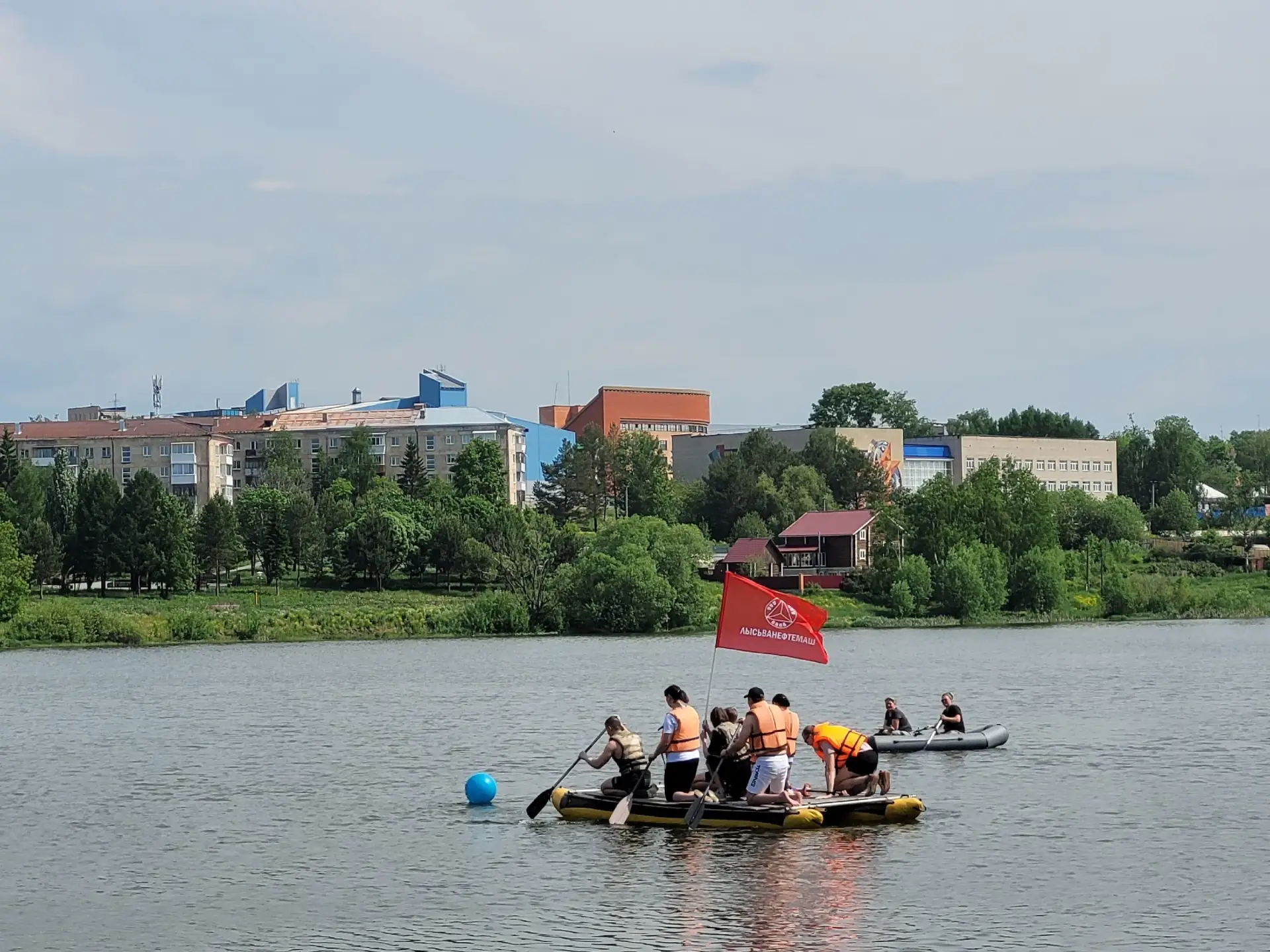 📷 Минутка воспоминаний. Первые корпоративные соревнования на туристических катамаранах "Регата по-л