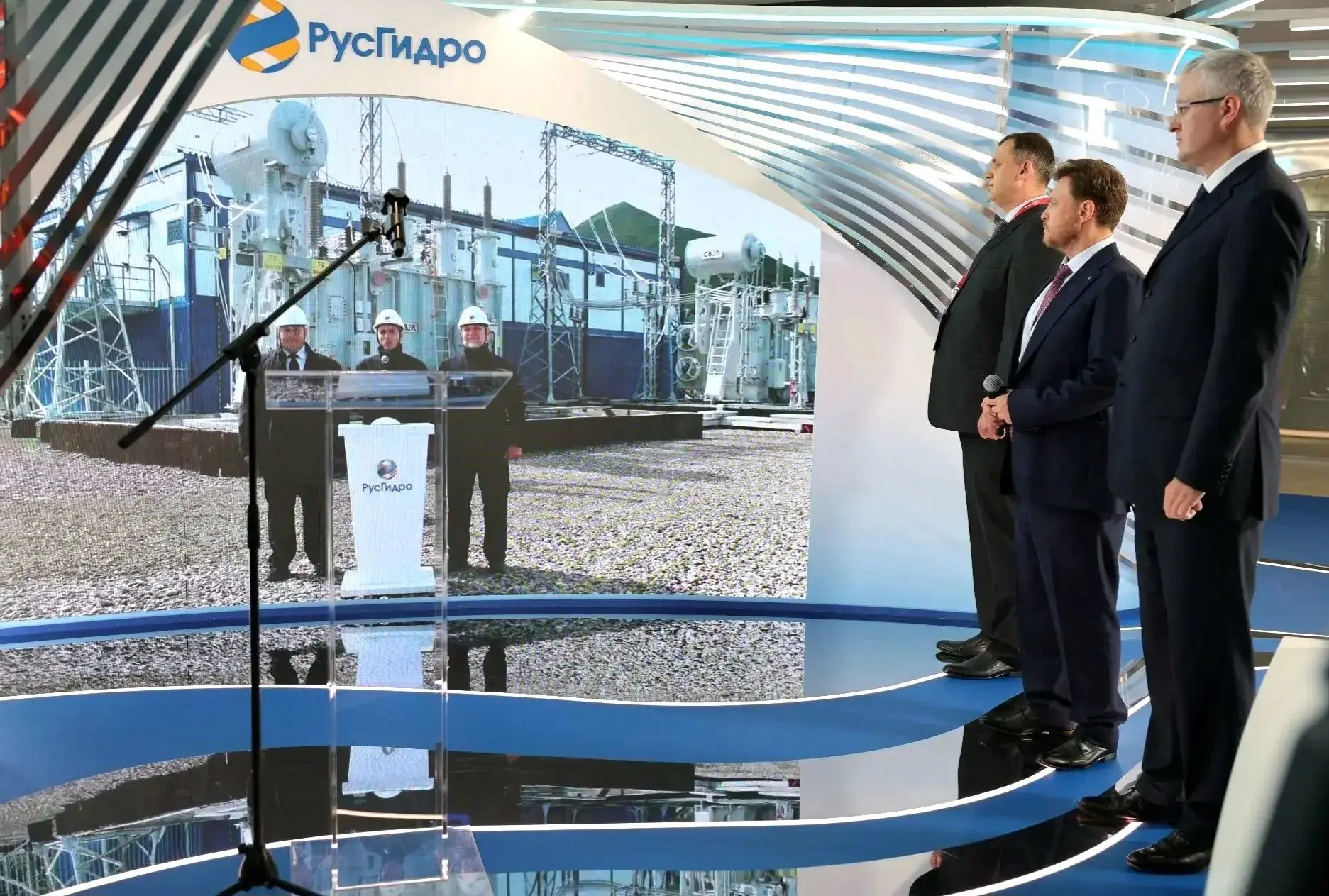 РусГидро построило и ввело в работу в Камчатском крае подстанцию 110 кВ и линию электро...