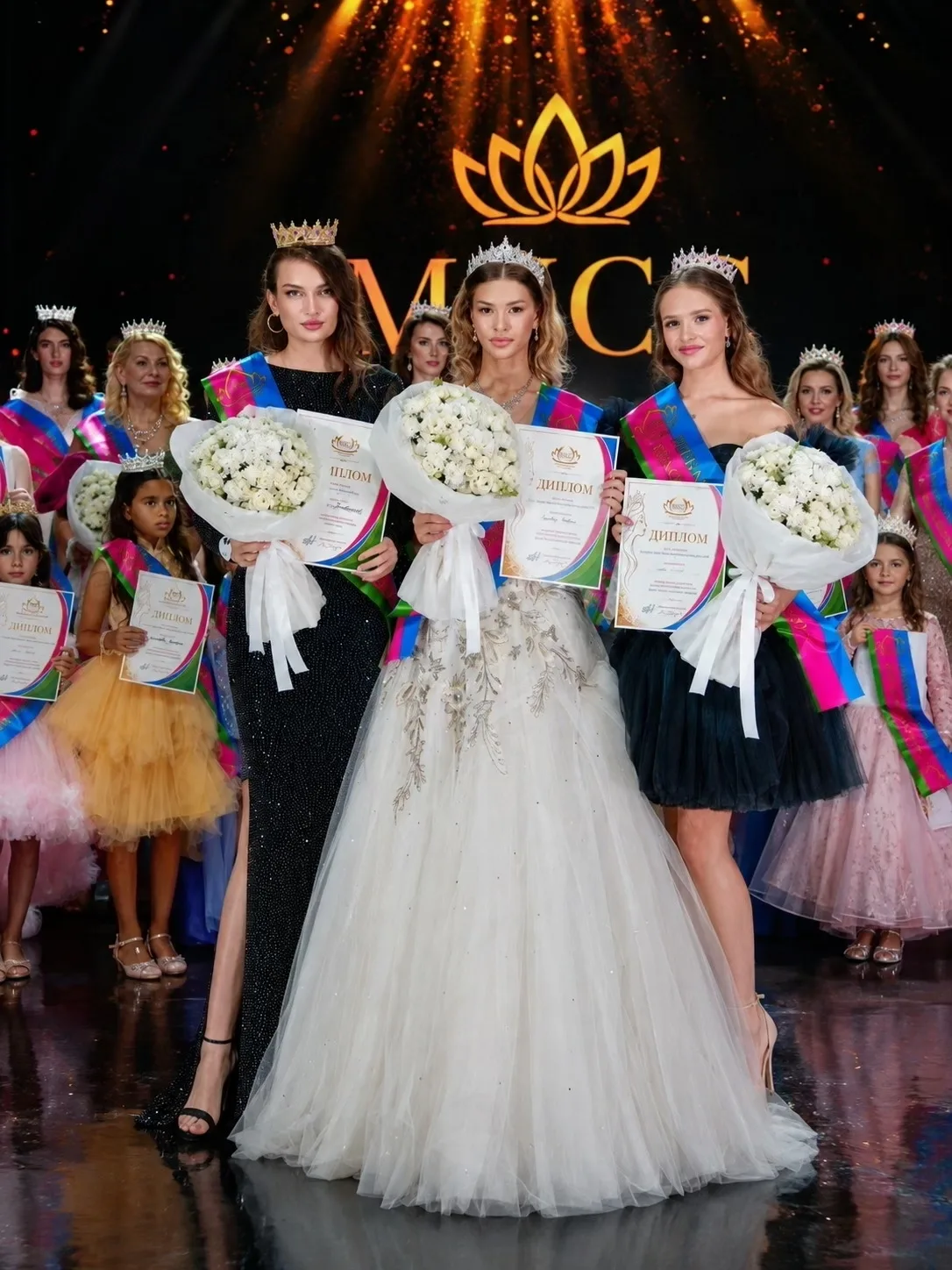 ТРИ ПРИЗОВЫХ МЕСТА. И ВСЕ ТРИ — МОДЕЛИ FashiOn Models. 👑Победительницы конкурса красот...