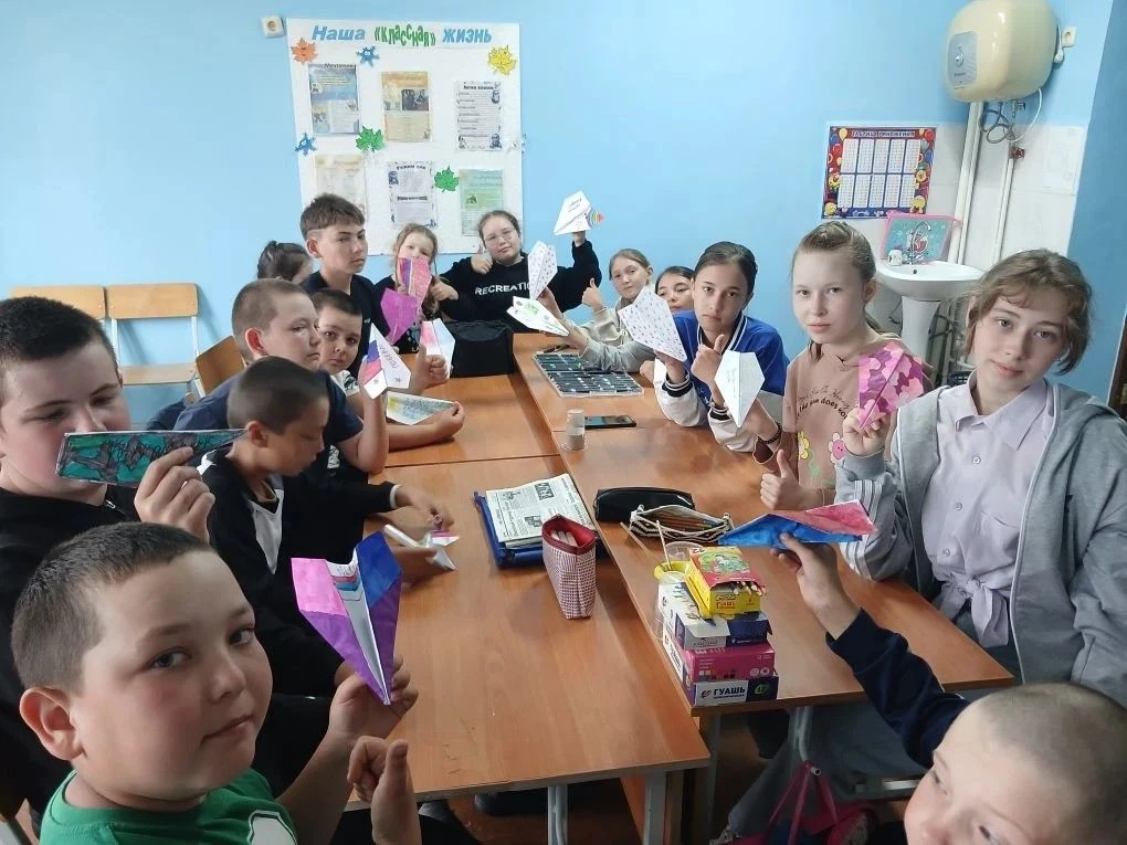 8 день в лагере "Созвездие " был посвящен "Международному дню невинных детей -жертв агр...