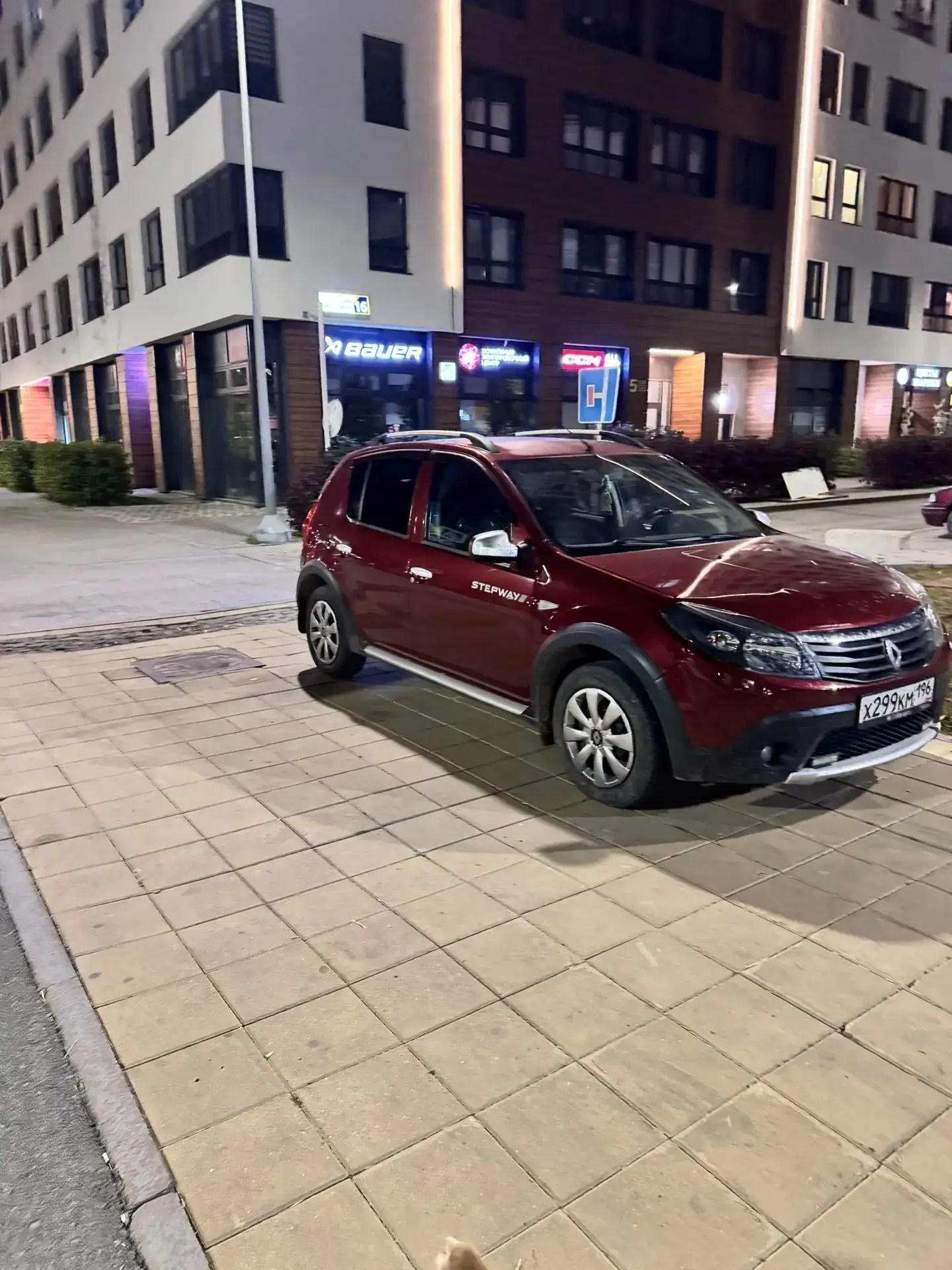Парковки у нас вышли на новый уровень сегодня