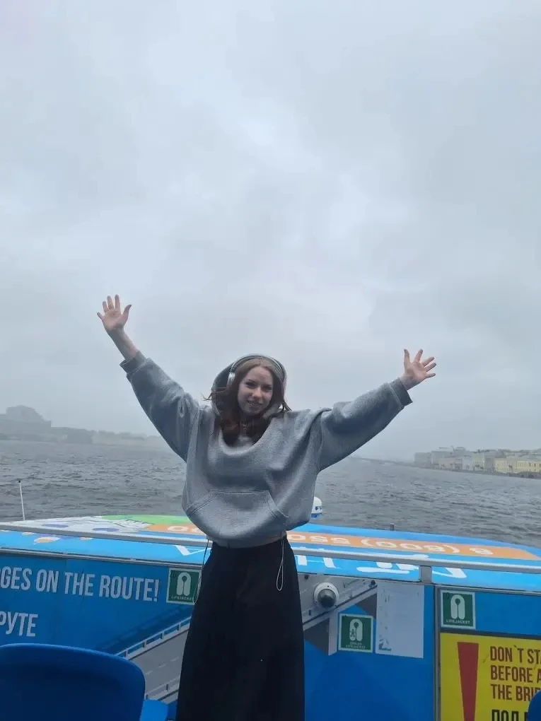 Величественный родной город с палубы теплохода — это всегда магия! 🌊✨

Давно хотели реализовать эту