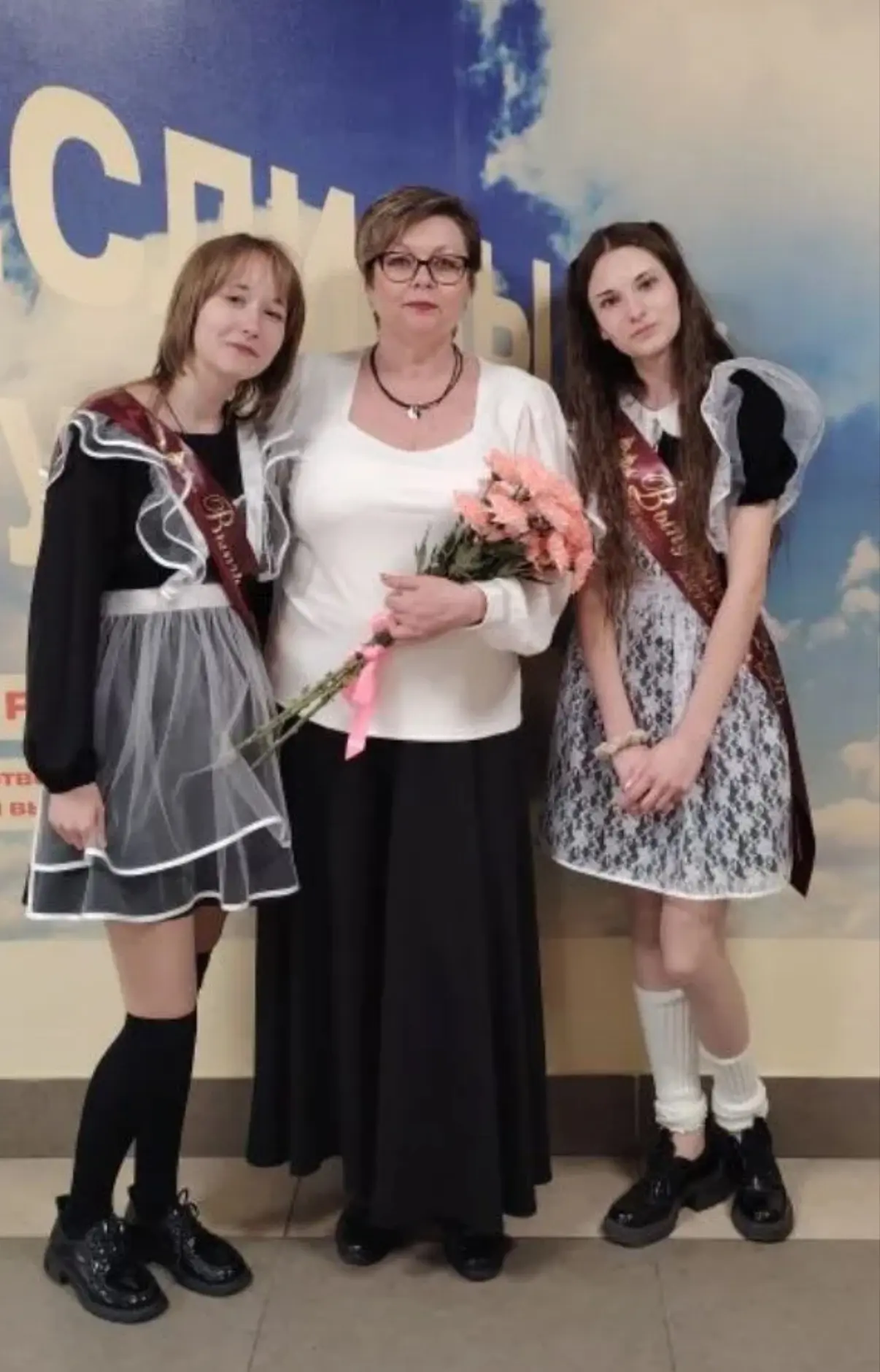 🎓Лауреатами премии Губернатора Алтайского края стали 11 педагогов г.Барнаула, в число которых вошел