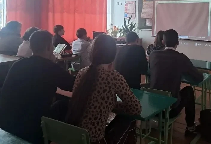25 апреля в школе прошел урок памяти «Чернобыль: боль и память…», посвященный 40-летию ...