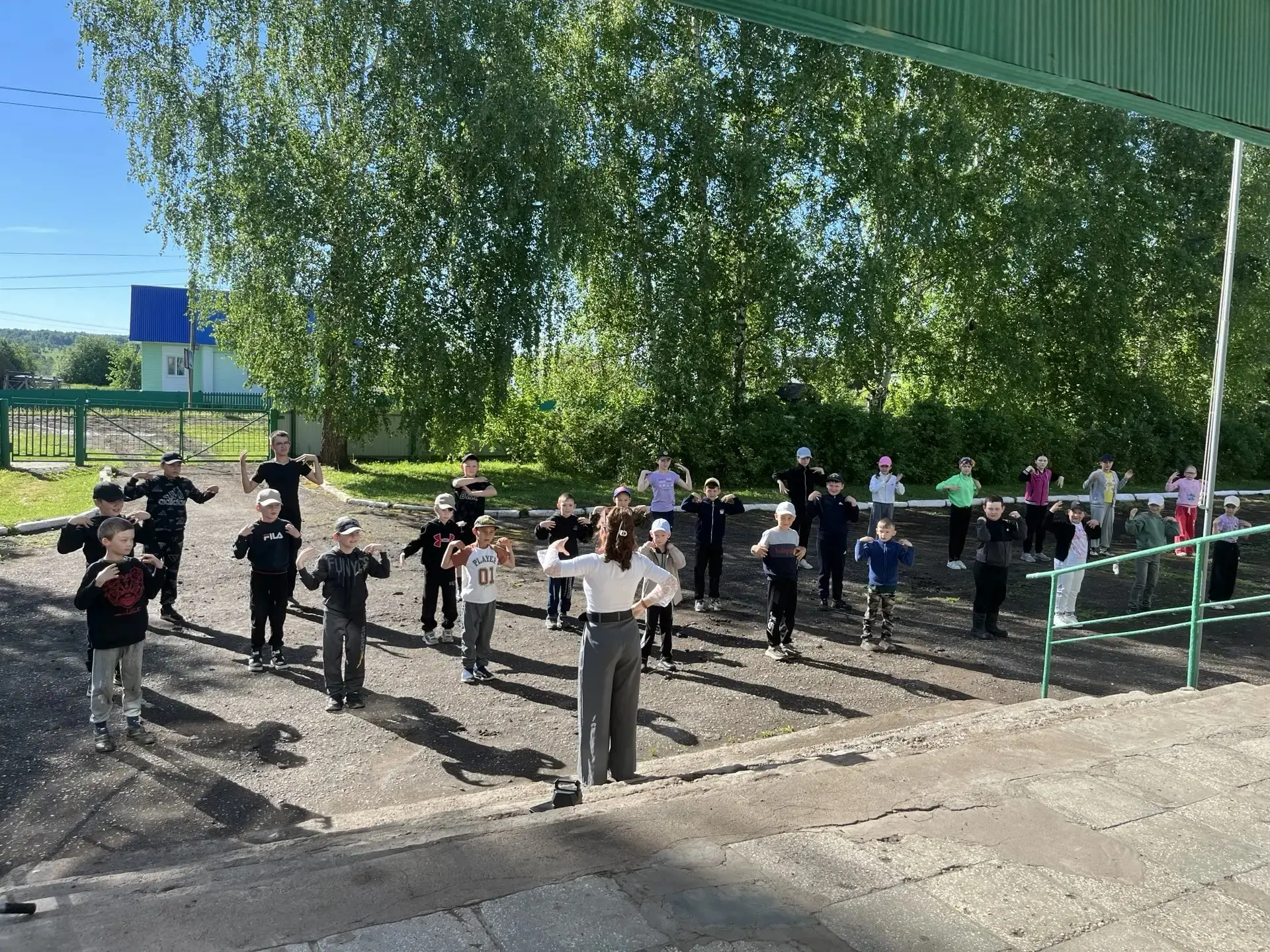 День безопасности  в пришкольном лагере: яркие впечатления и новые знания
 
Сегодняшний день в нашем