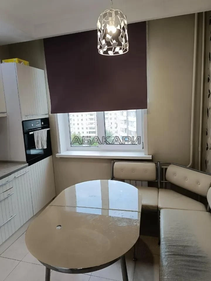 🏠 Семафорная улица, 19