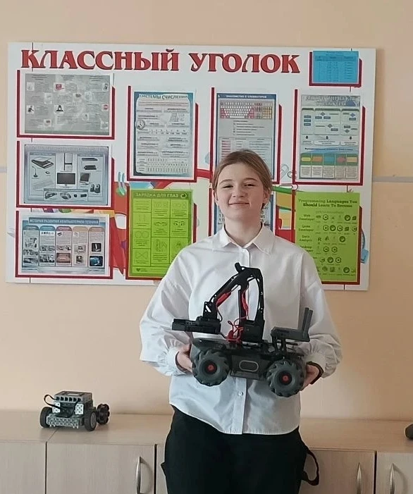 🤖 Робототехника — это не просто конструктор, а инженерия будущего!  18 марта в нашей школе в рамках 