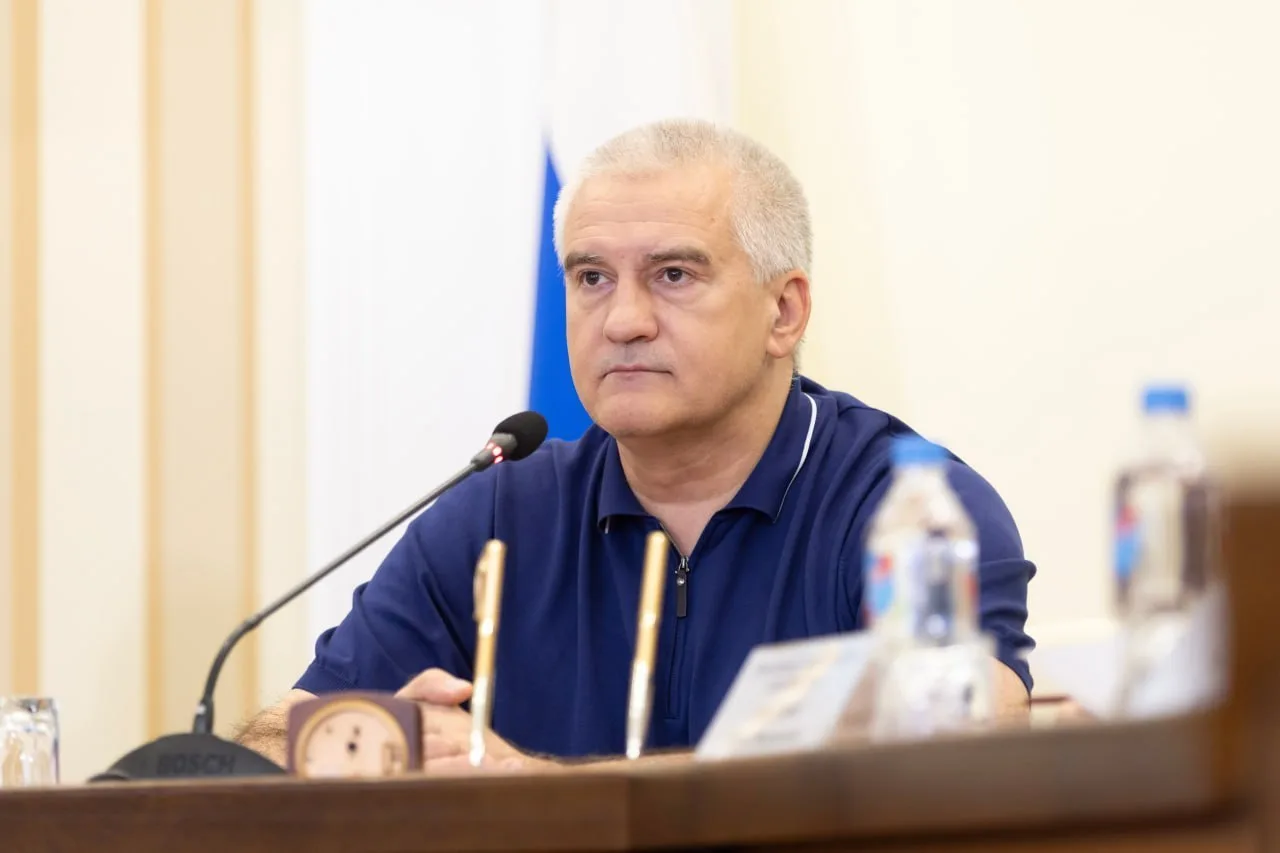 ❕На заседании Совета министров Крыма рассмотрели бюджет, транспорт, ЖКХ и энергетику