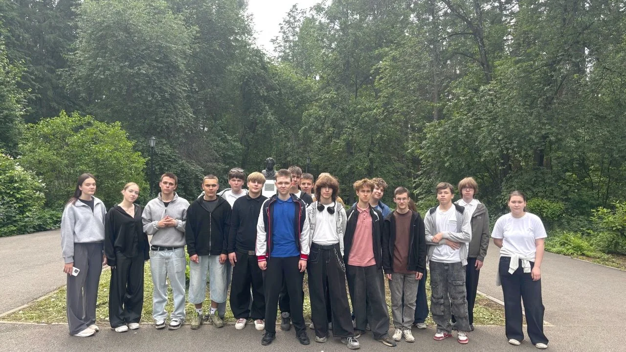 4 июня группа 11-25-СТ побывала в парке, который носит имя Александра Сергеевича Пушкина. И оказалис
