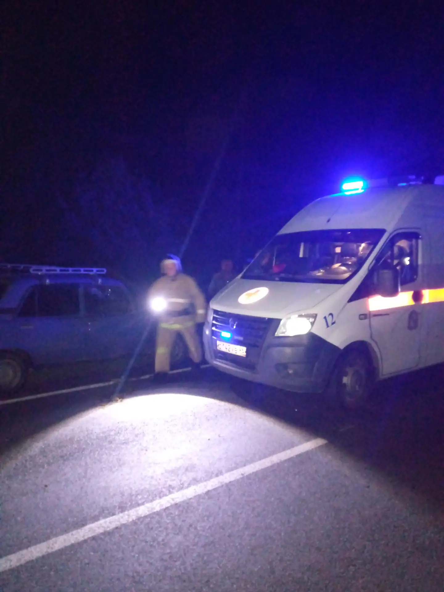 Огнеборцы ПЧ Октябрьского и Обоянского районов на выезде на ДТП 

28.07.2026 года в 21:48 на ПСЧ Окт
