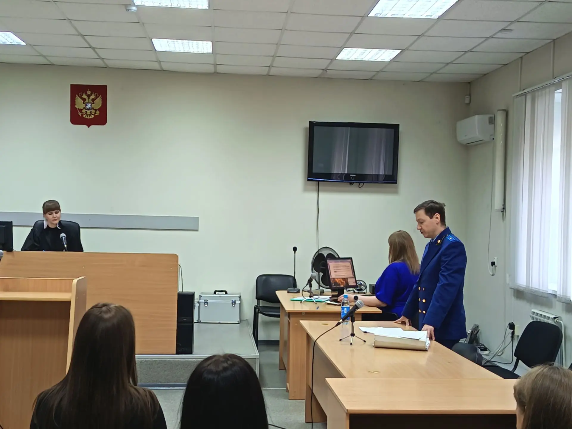 В Петрозаводском городском суде начались прения сторон по уголовному делу в отношении Р...